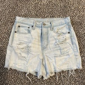 AE Women’s Shorts